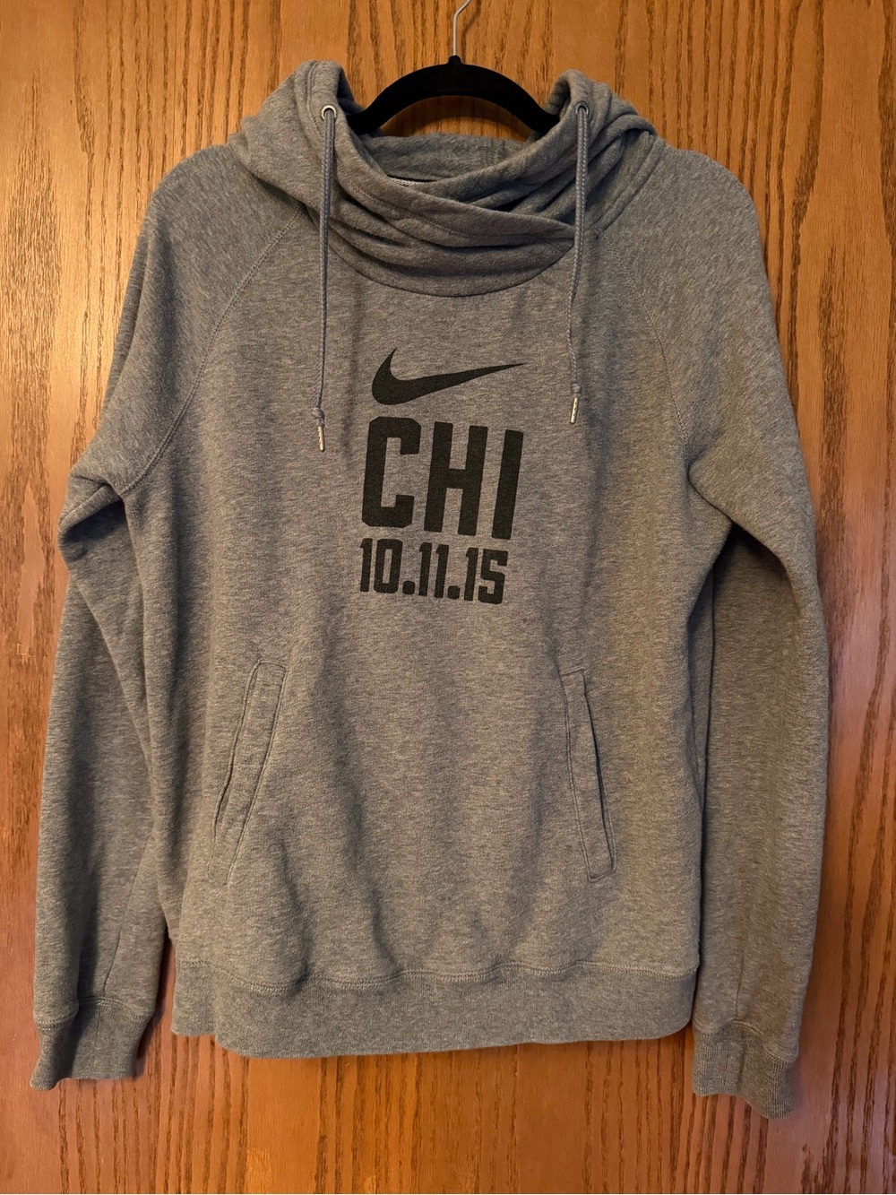 Nike 2015 Chicago Marathon Hoodie 10.11.15 Nostalgic Vintage Memories